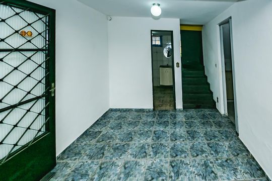 Casa à venda com 3 quartos, 220m² em Serrano, Belo Horizonte