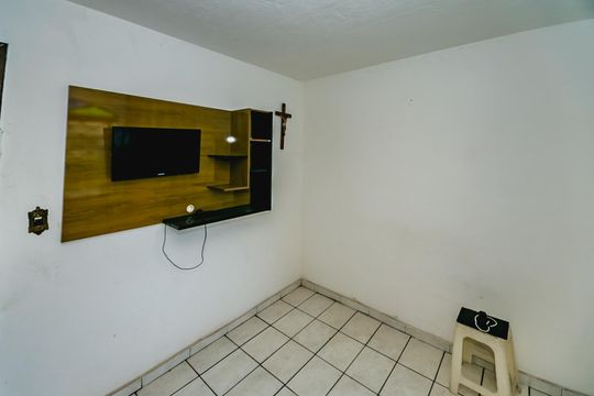 Casa à venda com 3 quartos, 220m² em Serrano, Belo Horizonte