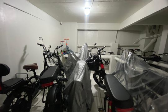 Bicicletário  de apartamento à venda com 2 quartos, 83m² em Copacabana, Rio de Janeiro