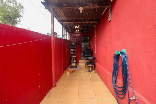 Quintal e Garagem de casa à venda com 3 quartos, 150m² em Osvaldo Cruz, São Caetano do Sul