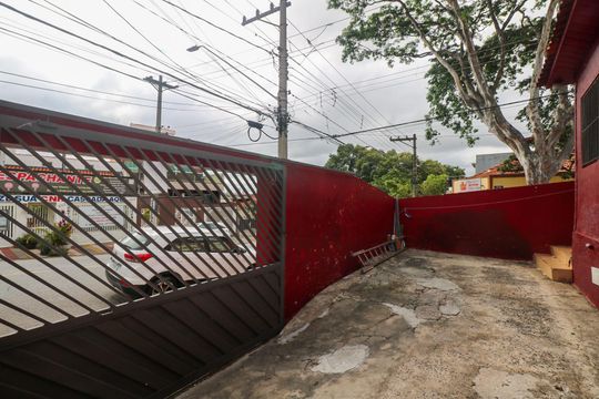 Quintal e Garagem de casa à venda com 3 quartos, 150m² em Osvaldo Cruz, São Caetano do Sul