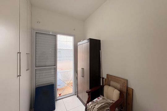 Quarto 1 de apartamento à venda com 2 quartos, 44m² em Vila Alice, Santo André