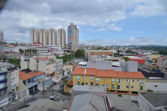 Vista do Quarto 2 de apartamento para alugar com 3 quartos, 90m² em Pinheirinho, Santo André