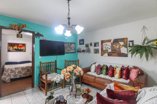 Casa à venda com 2 quartos, 125m² em Vila Ivone, São Paulo