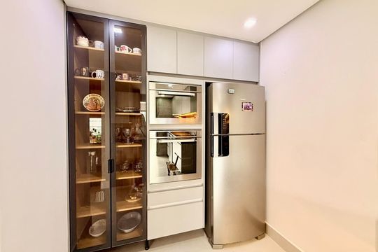 Cozinha de apartamento à venda com 3 quartos, 143m² em Campo Belo, São Paulo