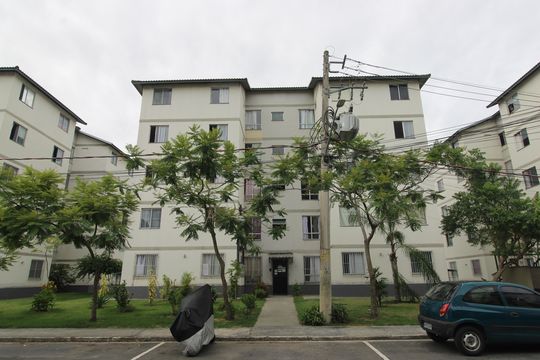 Fachada do bloco de apartamento à venda com 2 quartos, 44m² em Anil, Rio de Janeiro
