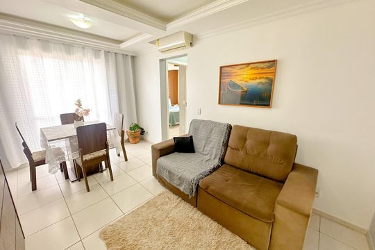 Apartamento para alugar com 2 quartos, 66m² em Canasvieiras, Florianópolis