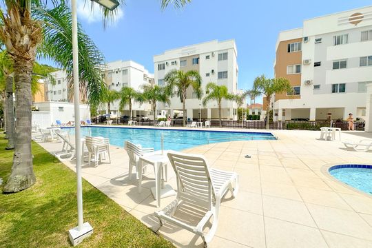 Área comum - Piscina de apartamento para alugar com 2 quartos, 66m² em Canasvieiras, Florianópolis