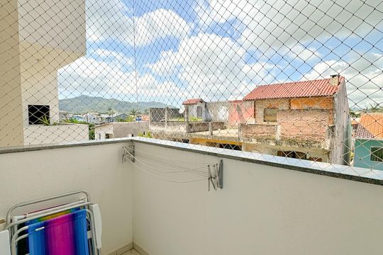 Varanda da Sala de apartamento para alugar com 2 quartos, 66m² em Canasvieiras, Florianópolis