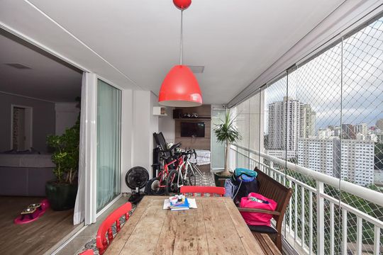Varanda de apartamento à venda com 3 quartos, 141m² em Jardim Colombo, São Paulo