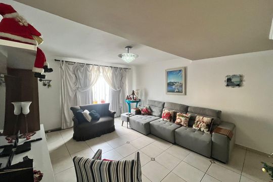 Casa à venda com 3 quartos, 180m² em Vila Jupiter, São Bernardo do Campo