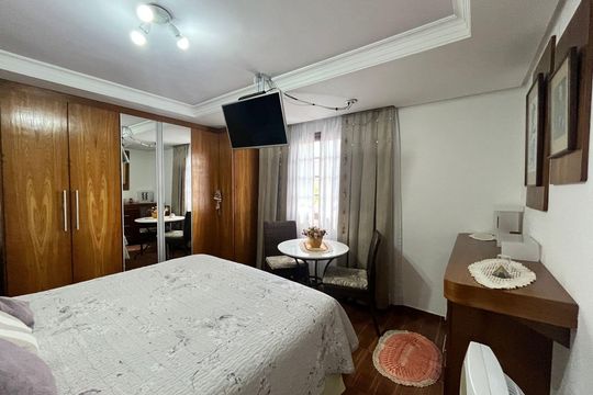 Casa à venda com 3 quartos, 180m² em Vila Jupiter, São Bernardo do Campo