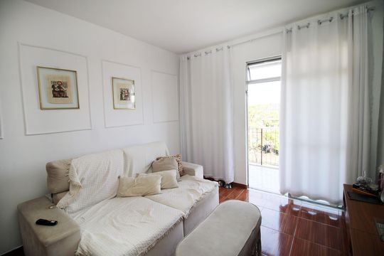 Sala de apartamento à venda com 3 quartos, 90m² em Irajá, Rio de Janeiro