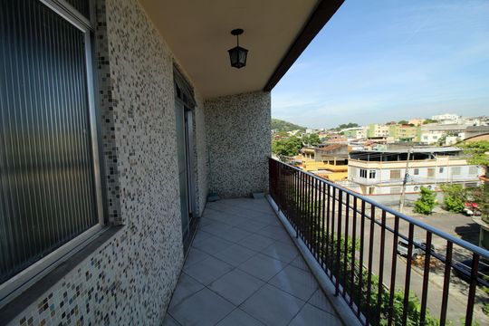 Varanda de apartamento à venda com 3 quartos, 90m² em Irajá, Rio de Janeiro