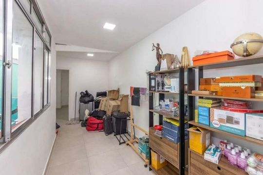 Casa à venda com 4 quartos, 213m² em Ipiranga, São Paulo