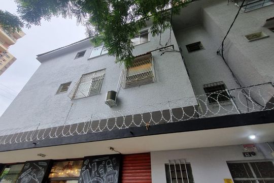 Fachada de apartamento para alugar com 1 quarto, 45m² em Vila Isabel, Rio de Janeiro