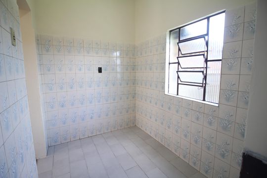 Cozinha de casa à venda com 2 quartos, 360m² em Novo Riacho, Contagem
