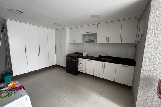 Área de Serviço de casa de condomínio à venda com 5 quartos, 350m² em Vargem Grande, Rio de Janeiro