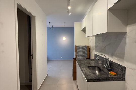Cozinha de apartamento para alugar com 2 quartos, 39m² em Vila Buarque, São Paulo