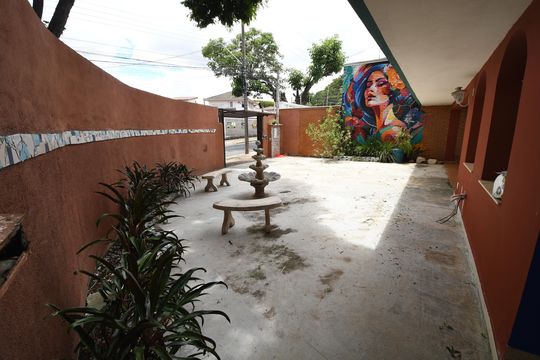Quintal de casa à venda com 3 quartos, 395m² em Parque São Quirino, Campinas