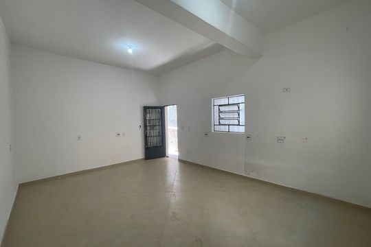 Sala quarto de kitnet/studio para alugar com 1 quarto, 28m² em Jardim Rosa de Franca, Guarulhos