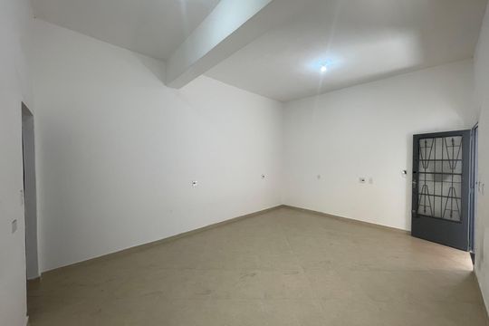 Sala quarto de kitnet/studio para alugar com 1 quarto, 28m² em Jardim Rosa de Franca, Guarulhos