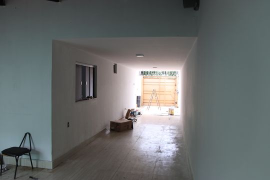 Garagem de casa para alugar com 3 quartos, 270m² em Vila Abajá, Goiânia