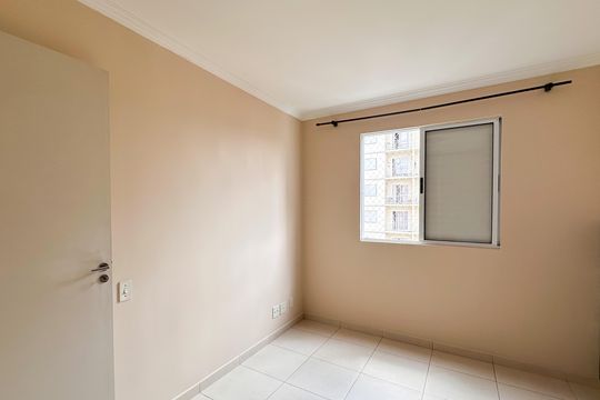Quarto 2 de apartamento para alugar com 3 quartos, 52m² em Baeta Neves, São Bernardo do Campo