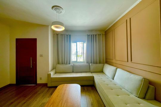 Sala de casa à venda com 3 quartos, 319m² em Vila Rosalia, Guarulhos