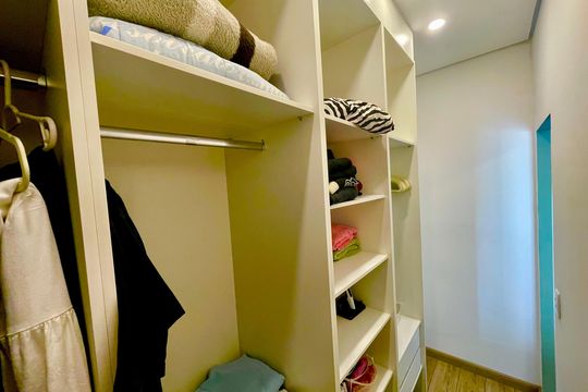 Closet da suíte 1 de casa à venda com 3 quartos, 319m² em Vila Rosalia, Guarulhos