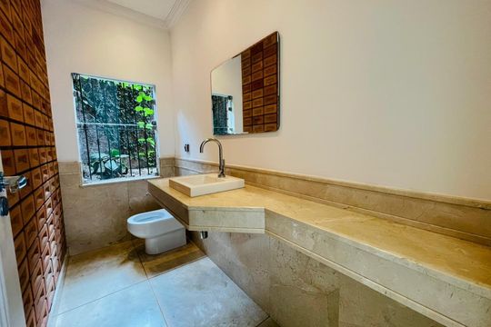 Casa à venda com 3 quartos, 590m² em Bairro das Palmeiras, Campinas