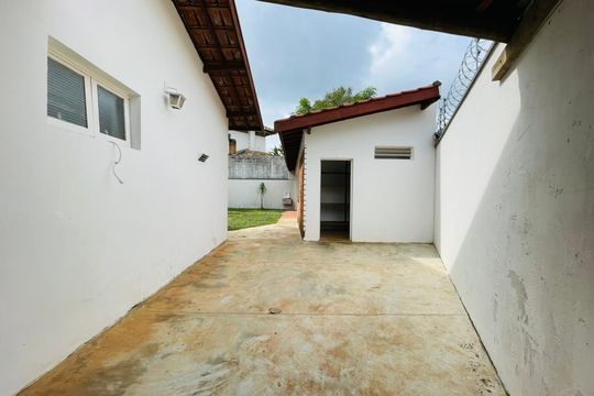 Casa à venda com 3 quartos, 590m² em Bairro das Palmeiras, Campinas