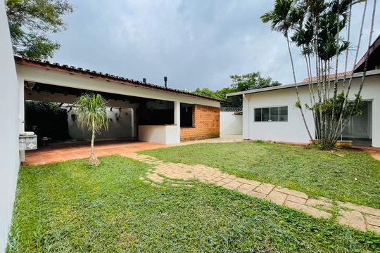 Casa à venda com 3 quartos, 590m² em Bairro das Palmeiras, Campinas