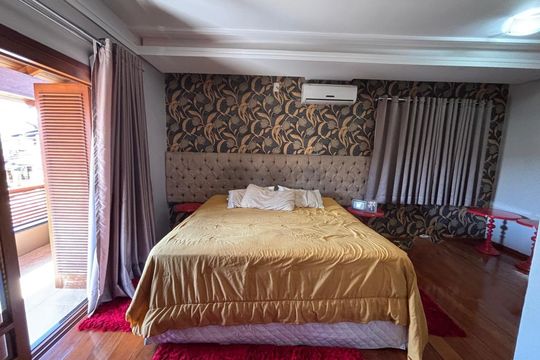 Casa para alugar com 4 quartos, 400m² em Cristo Rei, São Leopoldo