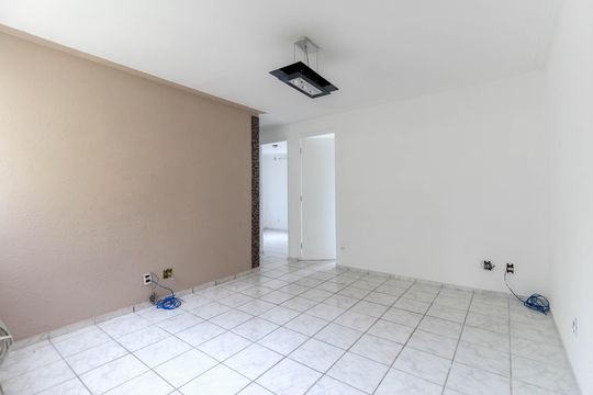 Apartamento para alugar com 2 quartos, 45m² em Conjunto Residencial José Bonifácio, São Paulo