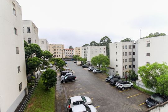 Vista do Quarto 1 de apartamento para alugar com 2 quartos, 45m² em Conjunto Residencial José Bonifácio, São Paulo