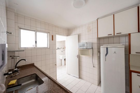 Cozinha de apartamento para alugar com 3 quartos, 110m² em Jabaquara, São Paulo