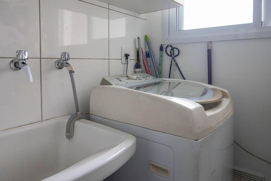 Área de Serviço de apartamento para alugar com 2 quartos, 66m² em Vila Andrade, São Paulo