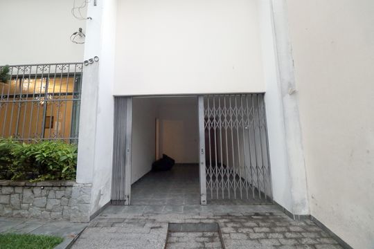 Garagem de casa à venda com 2 quartos, 200m² em Vila Assunção, Santo André