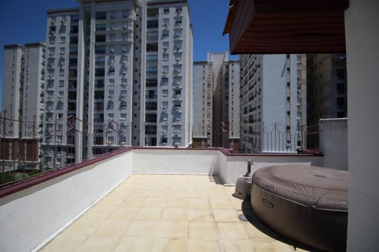 Apartamento à venda com 3 quartos, 215m² em Passo D’areia, Porto Alegre