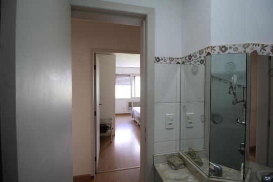 Apartamento à venda com 3 quartos, 215m² em Passo D’areia, Porto Alegre