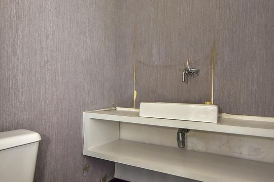 Lavabo de apartamento à venda com 1 quarto, 188m² em Vila Andrade, São Paulo