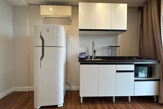 Cozinha  de apartamento para alugar com 1 quarto, 48m² em Santo Antonio de Lisboa, Florianópolis