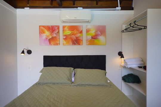 Quarto - Cozinha de kitnet/studio para alugar com 1 quarto, 30m² em Santo Antonio de Lisboa, Florianópolis