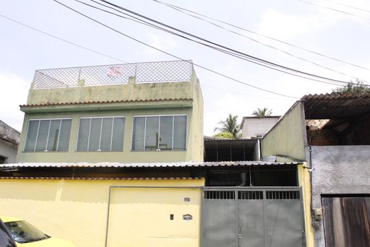 Fachada de casa para alugar com 1 quarto, 360m² em Curicica, Rio de Janeiro