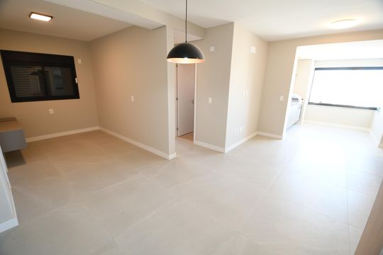 Sala de apartamento à venda com 2 quartos, 105m² em Jardim Planalto, Campinas