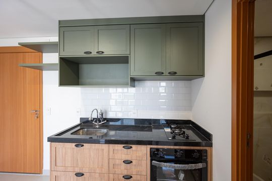 Cozinha de apartamento à venda com 1 quarto, 28m² em Vila Monte Alegre, São Paulo