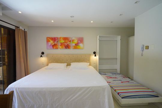 Quarto de kitnet/studio para alugar com 1 quarto, 52m² em Santo Antonio de Lisboa, Florianópolis