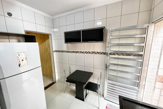 Cozinha de casa à venda com 2 quartos, 128m² em Carandiru, São Paulo