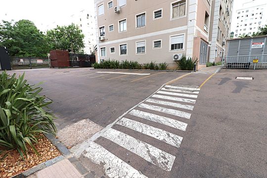 Área comum - Vagas de apartamento à venda com 2 quartos, 50m² em Morro Santana, Porto Alegre